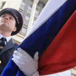 Почему 12 июня так и не стало народным красным днём календаря