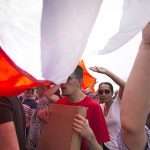 Поляки кулаками выгоняют из своей страны украинцев