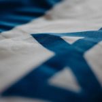 Ради спасения человечества Израиль следует оставить «страной одной бомбы»